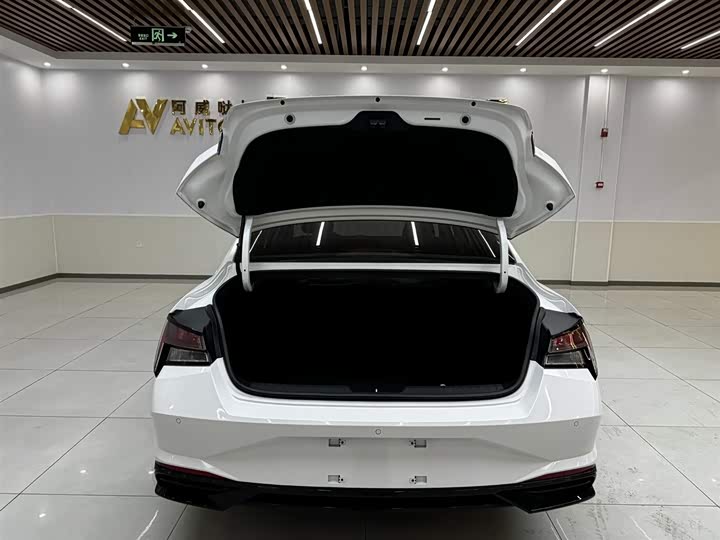 Фото 7 - Hyundai Elantra N line