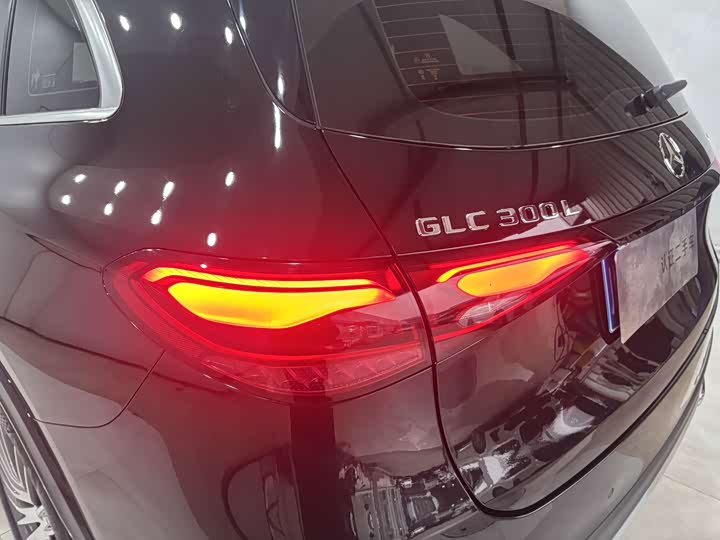 Фото 9 - Mercedes-Benz GLC-Class