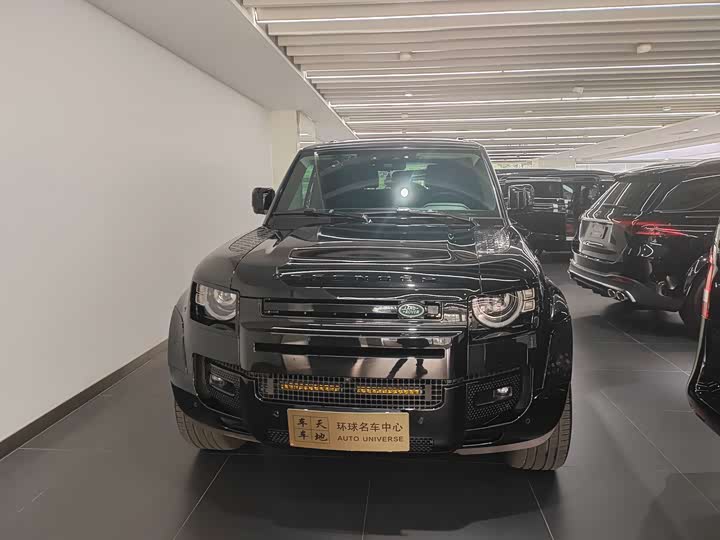 Фото 1 - Land Rover Defender