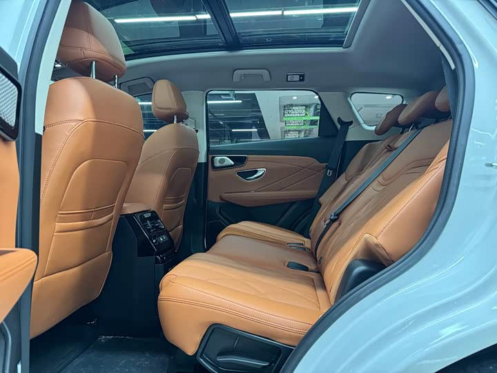 Фото 9 - Jetour Shanhai L7