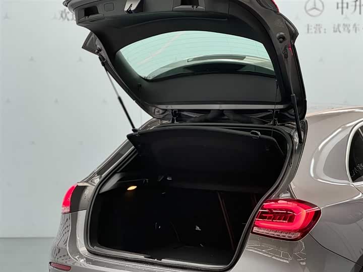 Фото 3 - Mercedes-Benz A-Class