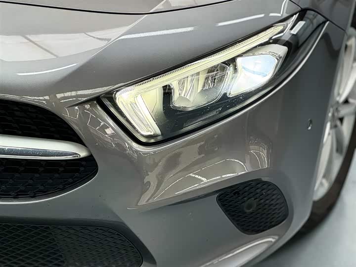 Фото 4 - Mercedes-Benz A-Class