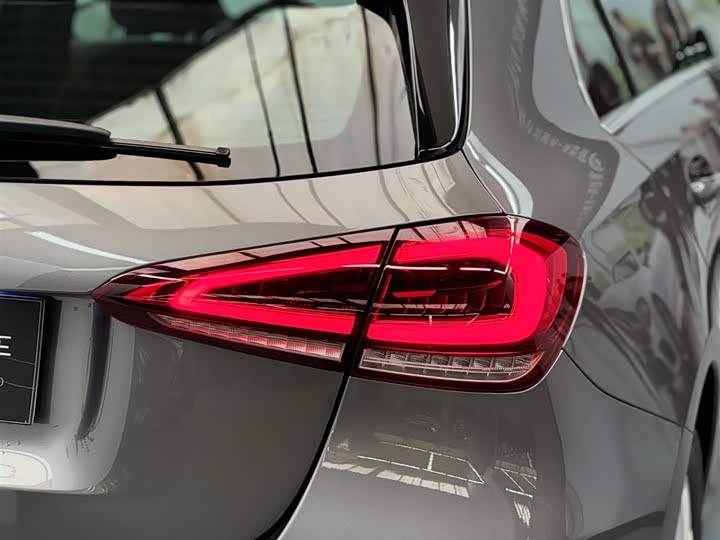 Фото 5 - Mercedes-Benz A-Class