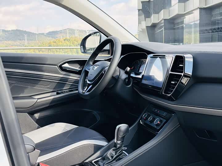 Фото 8 - Jetta VS5