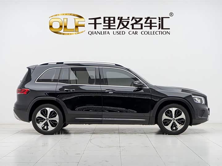 Фото 8 - Mercedes-Benz GLB-Class