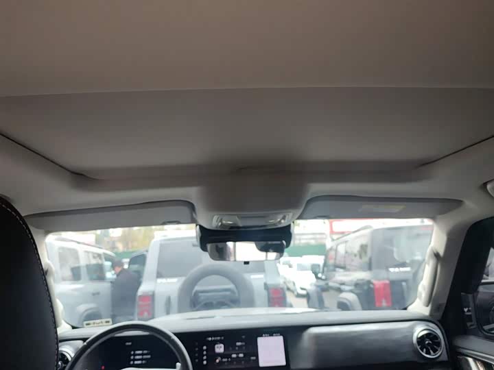 Фото 8 - Tank 300