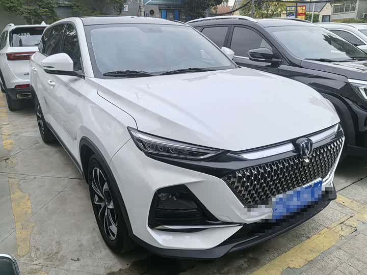 Фото 2 - Changan X7 Plus