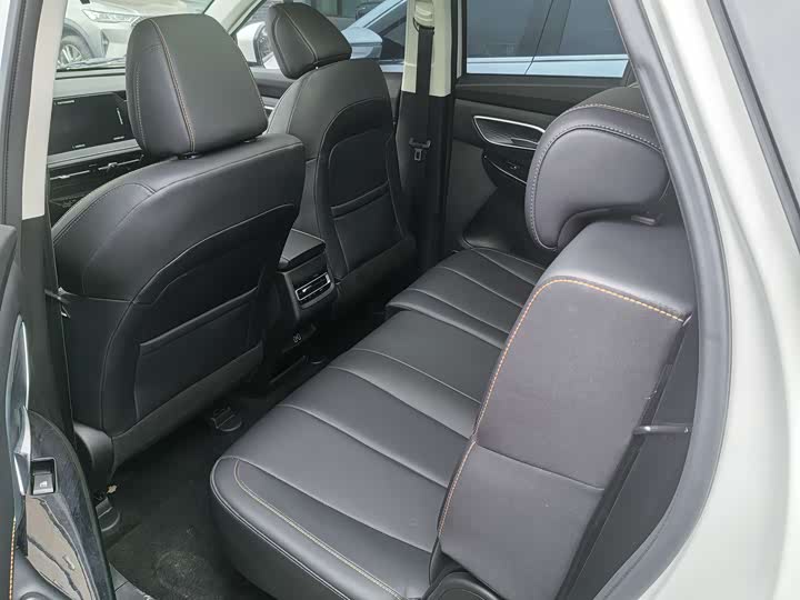 Фото 9 - Changan X7 Plus