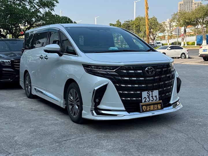 Фото 5 - Toyota Alphard