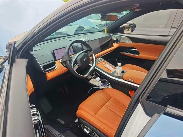 Фото 4 - XPeng G9