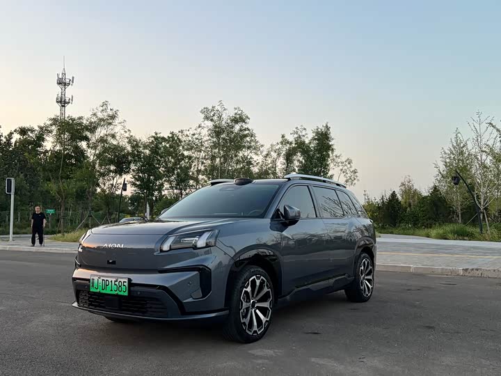 Фото 2 - GAC Aion V