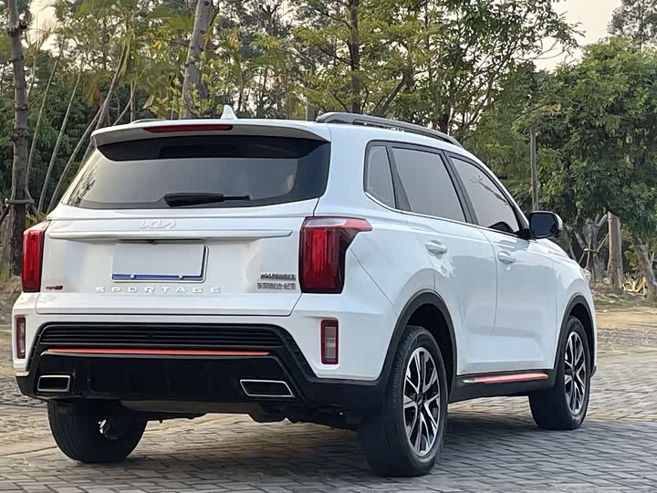 Фото 8 - Kia Sportage GT-line