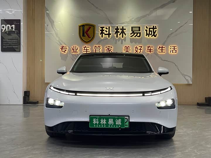 Фото 2 - XPeng P7