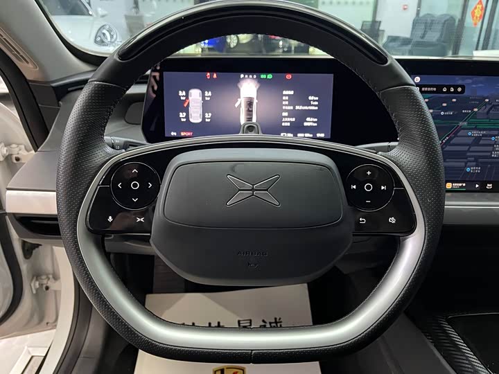 Фото 6 - XPeng P7