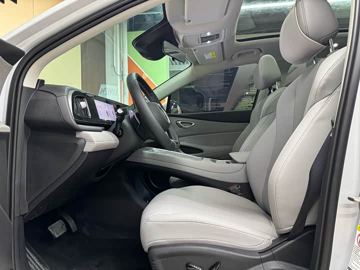 Фото 8 - BYD Sea Lion 05 EV