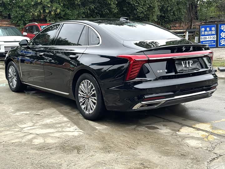 Фото 7 - Hongqi H5