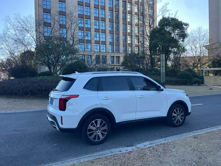 Фото 9 - Kia Sportage GT-line