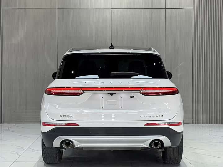 Фото 5 - Lincoln Corsair