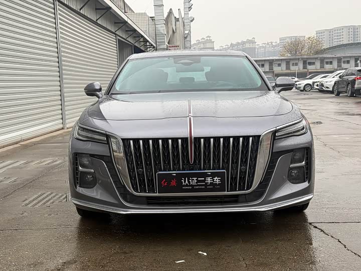 Фото 2 - Hongqi H5