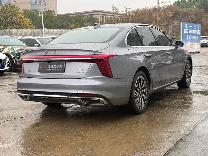 Фото 4 - Hongqi H5