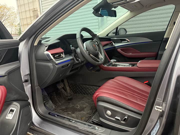 Фото 7 - Hongqi H5