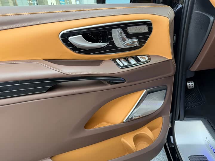 Фото 8 - Mercedes-Benz Vito