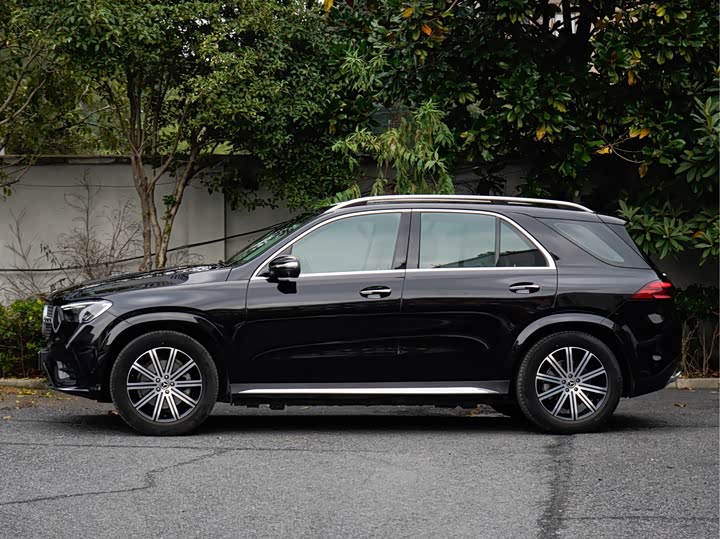 Фото 4 - Mercedes-Benz GLE-Class