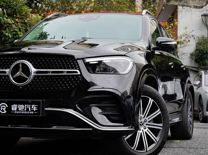 Фото 7 - Mercedes-Benz GLE-Class