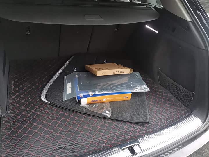 Фото 4 - Audi Q5L