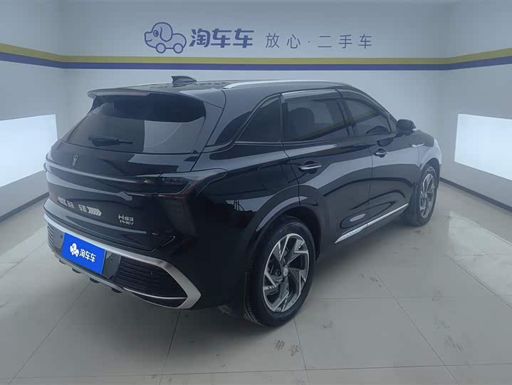 Фото 3 - Hongqi HS3 Hybrid