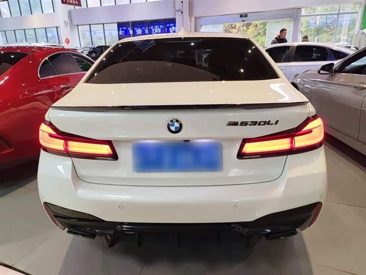 Фото 6 - BMW 5 Series