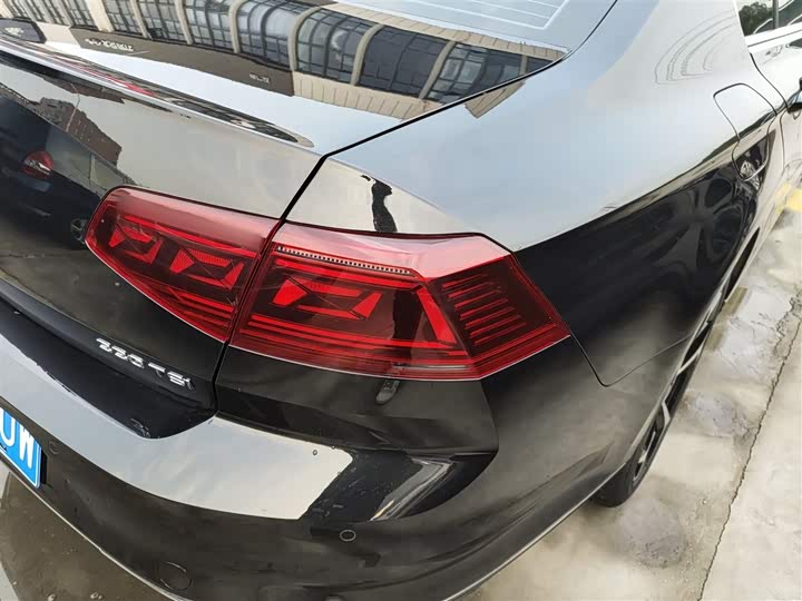 Фото 8 - Volkswagen Magotan