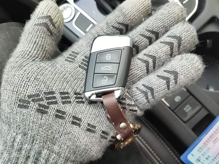 Фото 9 - Volkswagen Magotan