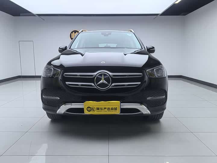 Фото 2 - Mercedes-Benz GLE-Class