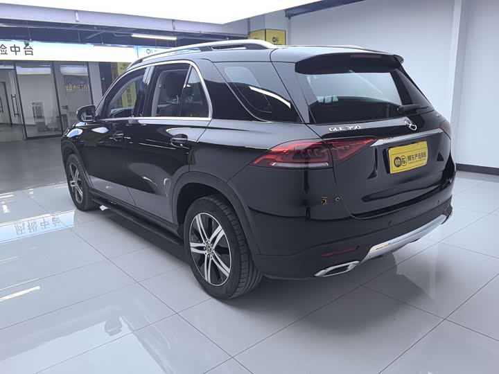 Фото 6 - Mercedes-Benz GLE-Class