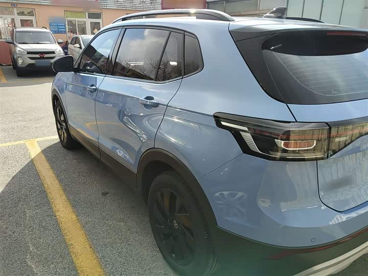 Фото 5 - Volkswagen Tharu