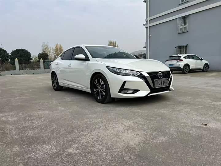 Фото 4 - Nissan Sylphy