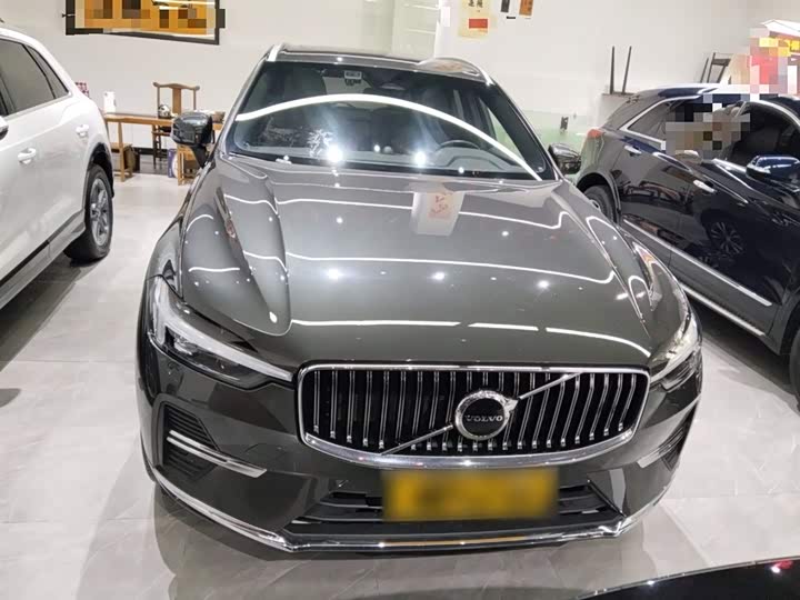 Фото 3 - Volvo XC60