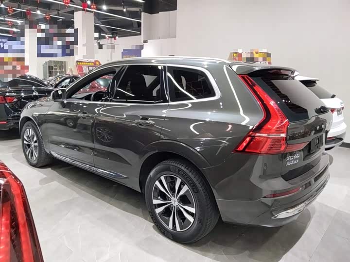 Фото 5 - Volvo XC60