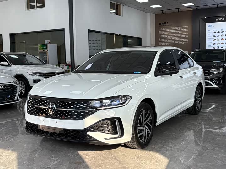 Фото 1 - Volkswagen Lavida