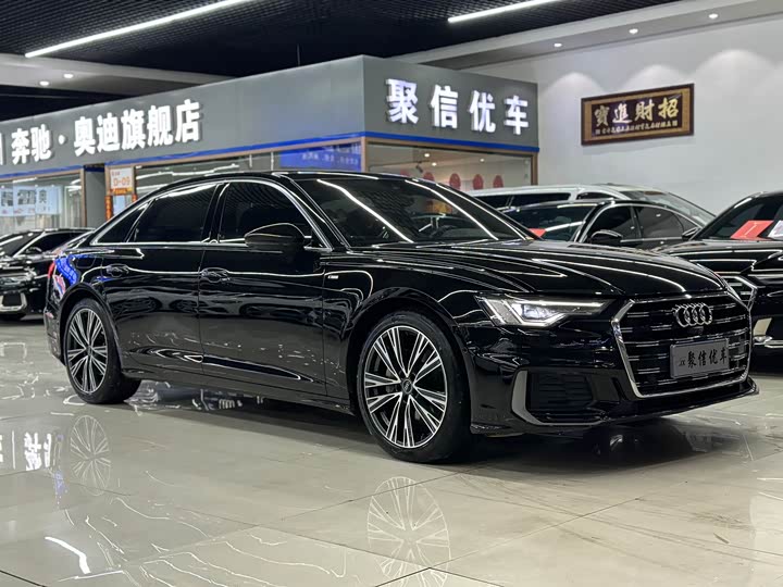 Фото 3 - Audi A6L