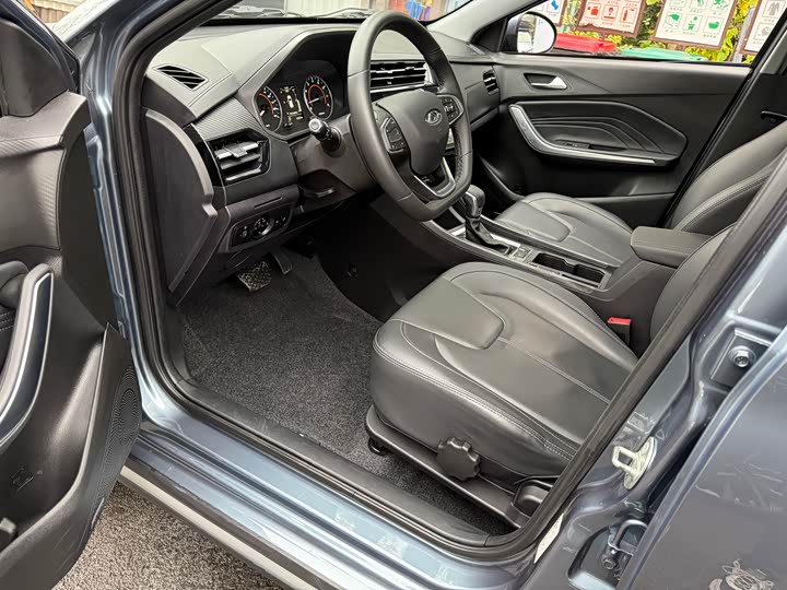 Фото 4 - Chery Tiggo 3x