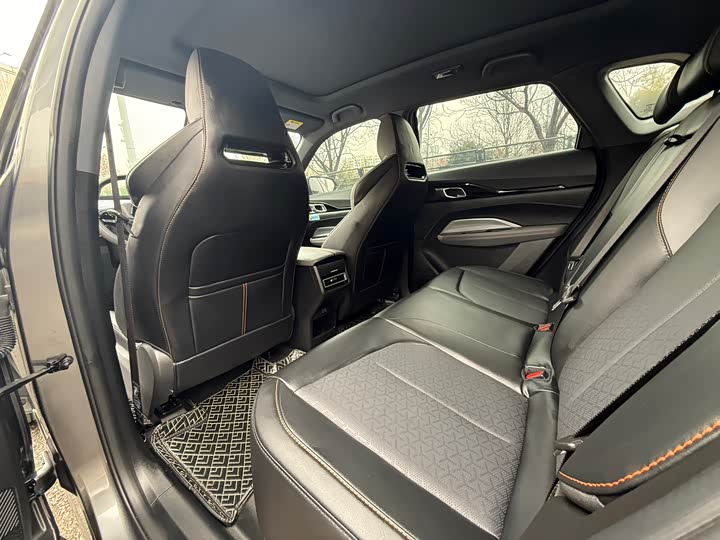 Фото 5 - Changan Oshan Z6 Hybrid