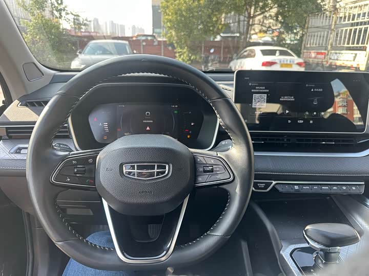 Фото 5 - Geely Preface