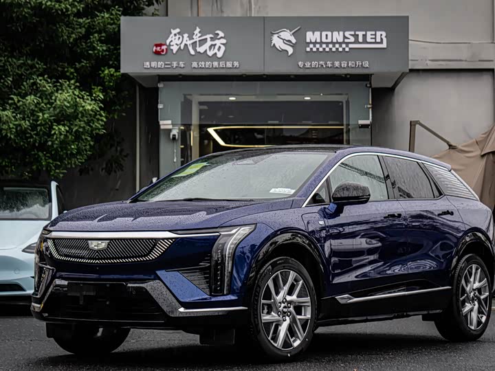 Фото 1 - Cadillac Optiq