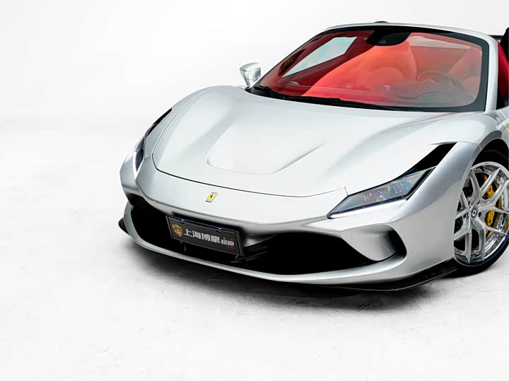 Фото 2 - Ferrari F8