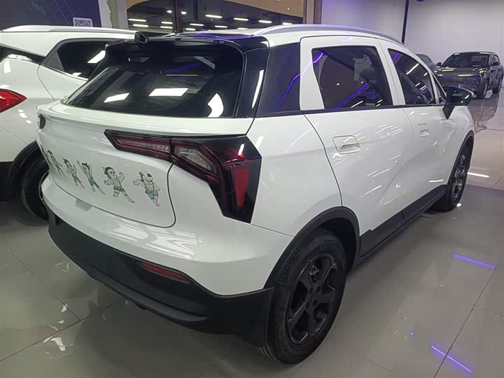 Фото 7 - Geely Geometry E Firefly