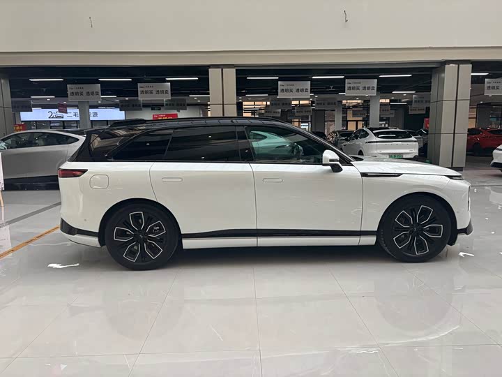 Фото 8 - XPeng G9