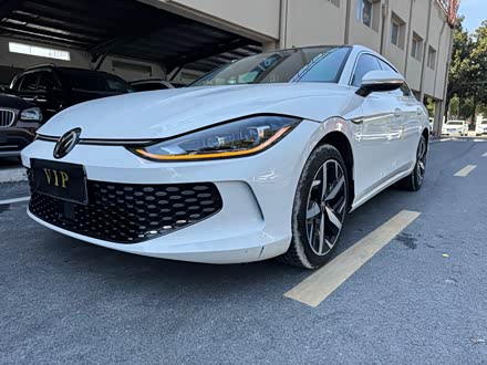 Фото 1 - Volkswagen Lamando L