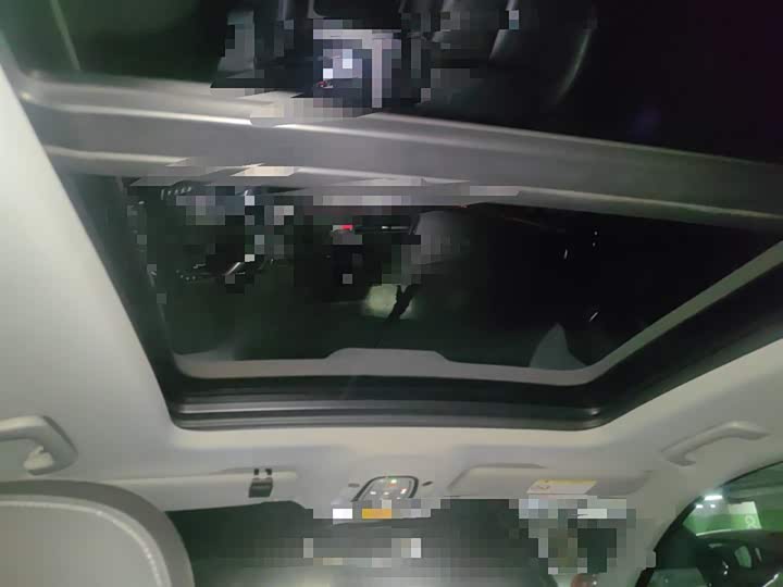 Фото 9 - Audi Q5L